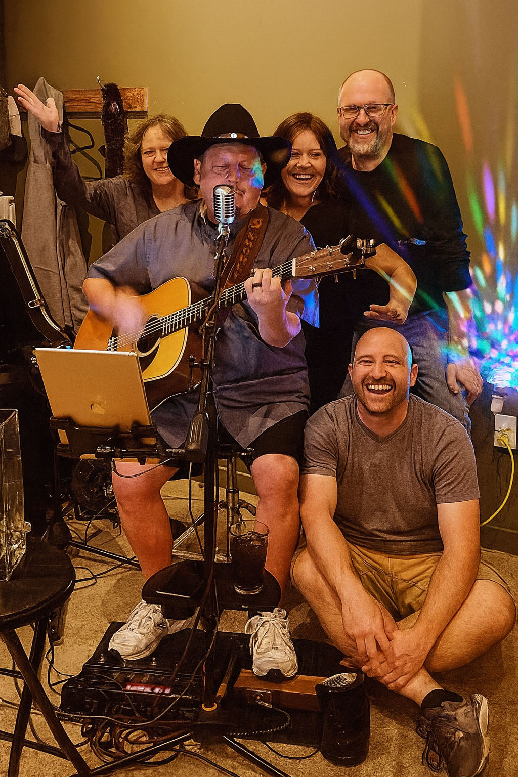 SmorgyMusic performing acoustic guitar music at an Oregon Coast resort event